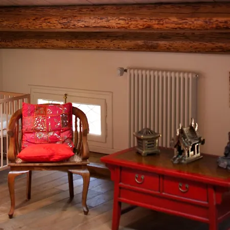 Bed and Breakfast M Club De Luxe