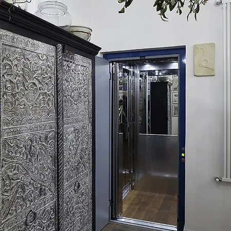 M Club De Luxe 4* رافيننا