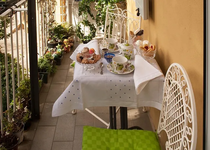 Panzió M Club De Luxe